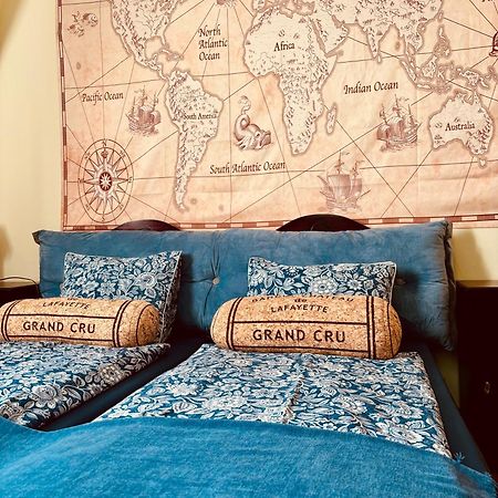 Pirate Family, Theme Room, Free Parking Карловы Вары Экстерьер фото